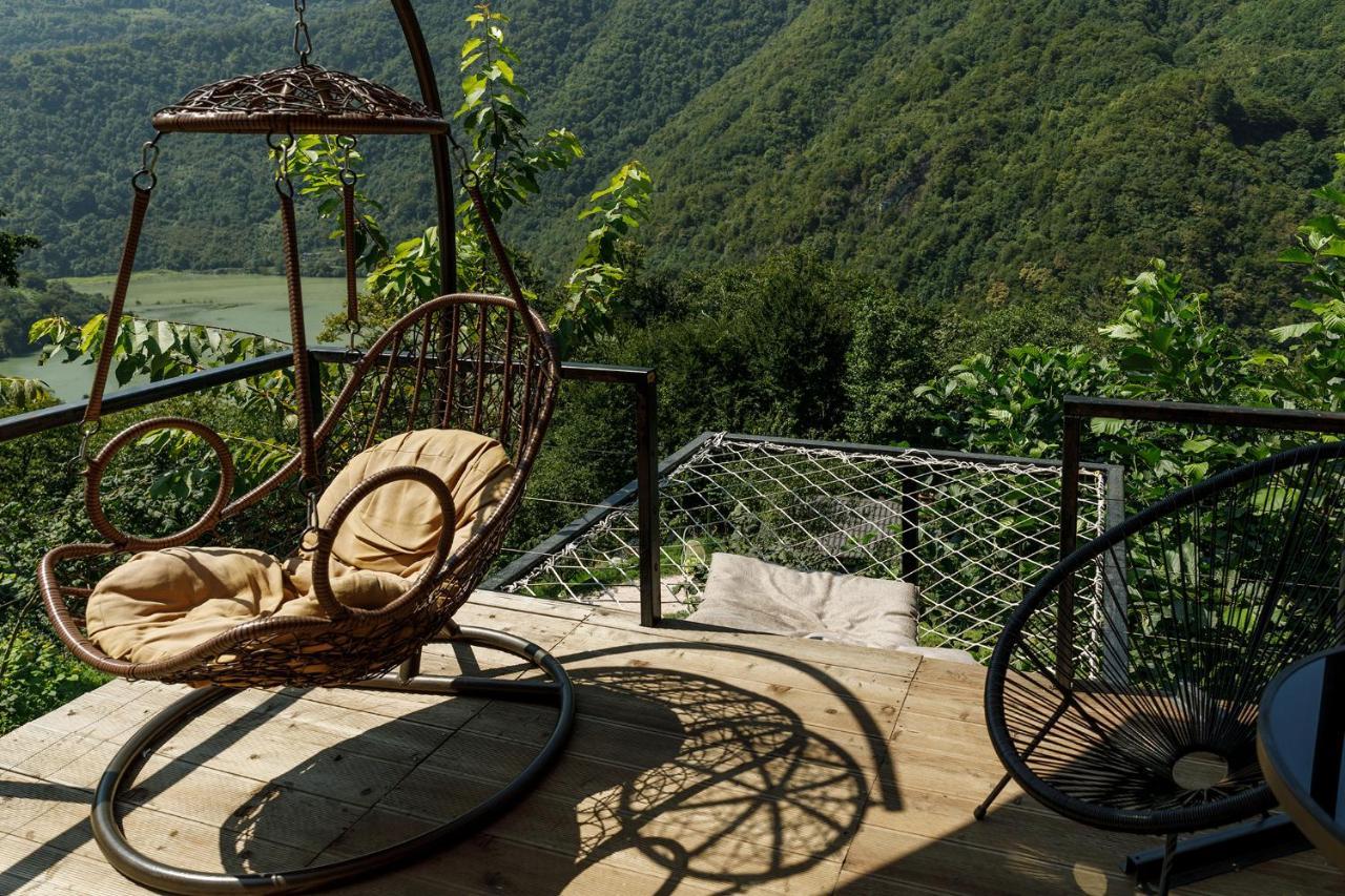 Villa Woodpecker Ვუდფექერი à Batoumi Extérieur photo